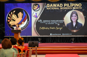 DBM Sec Mina Pangandaman wins “Outstanding Filipina in the Field of Public Service” award